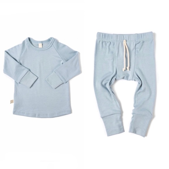 VGUC Childhoods Rib Knit Pants and Shirt in Cloud - Picture 1 of 11